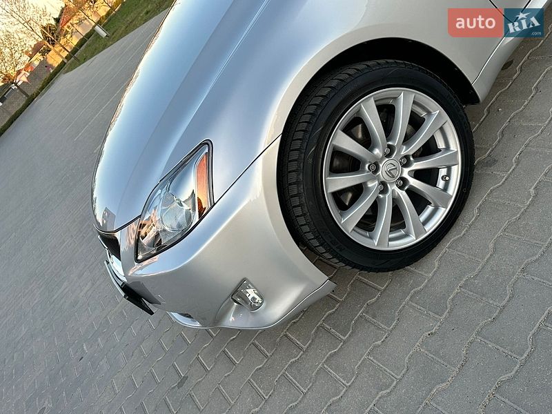 Седан Lexus IS 2006 в Одессе