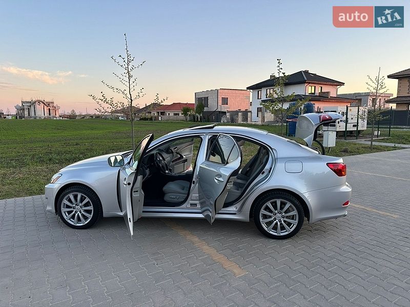 Седан Lexus IS 2006 в Одессе