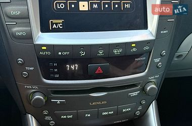 Седан Lexus IS 2006 в Киеве