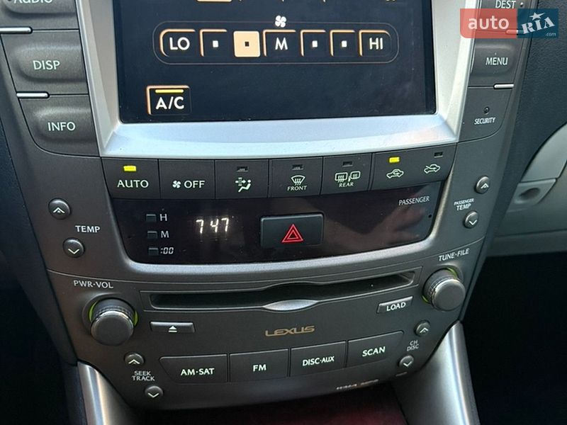 Седан Lexus IS 2006 в Киеве
