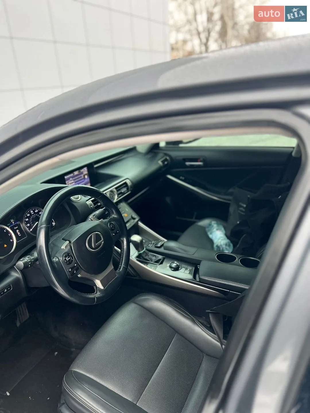 2013 Lexus IS - мініатюра 3