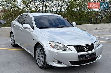 Седан Lexus IS 2005 в Тернополе