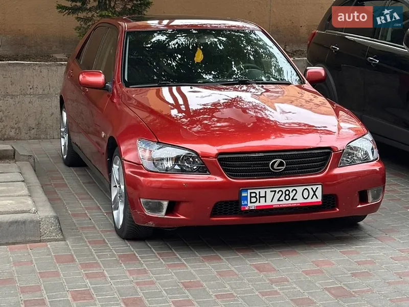 Lexus IS 1999