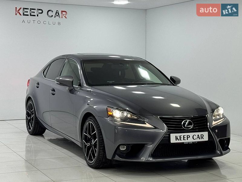 Седан Lexus IS 2015 в Одессе