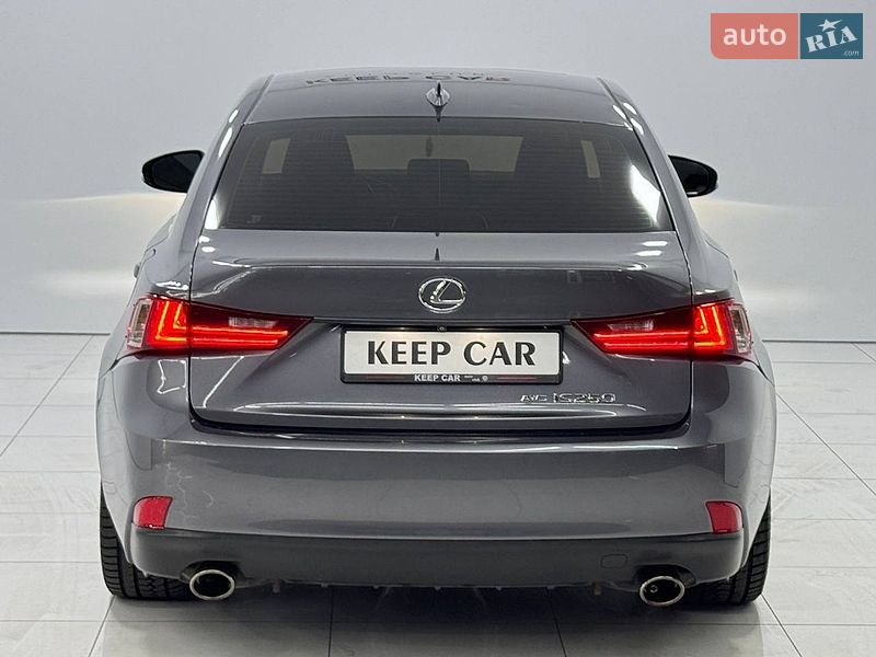 Седан Lexus IS 2015 в Одессе