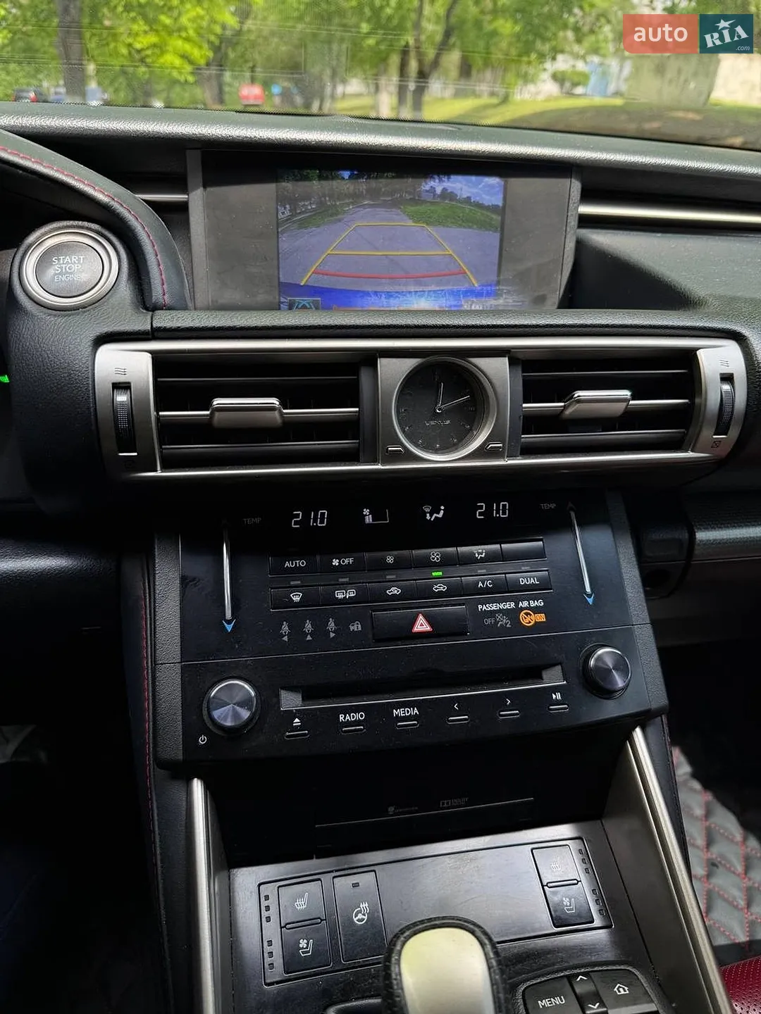 2013 Lexus IS - мініатюра 27