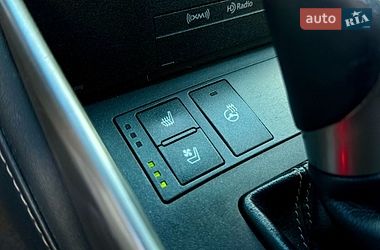 Седан Lexus IS 2014 в Киеве