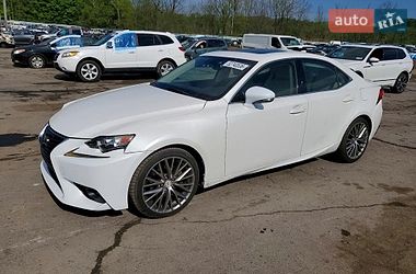 Седан Lexus IS 2015 в Івано-Франківську