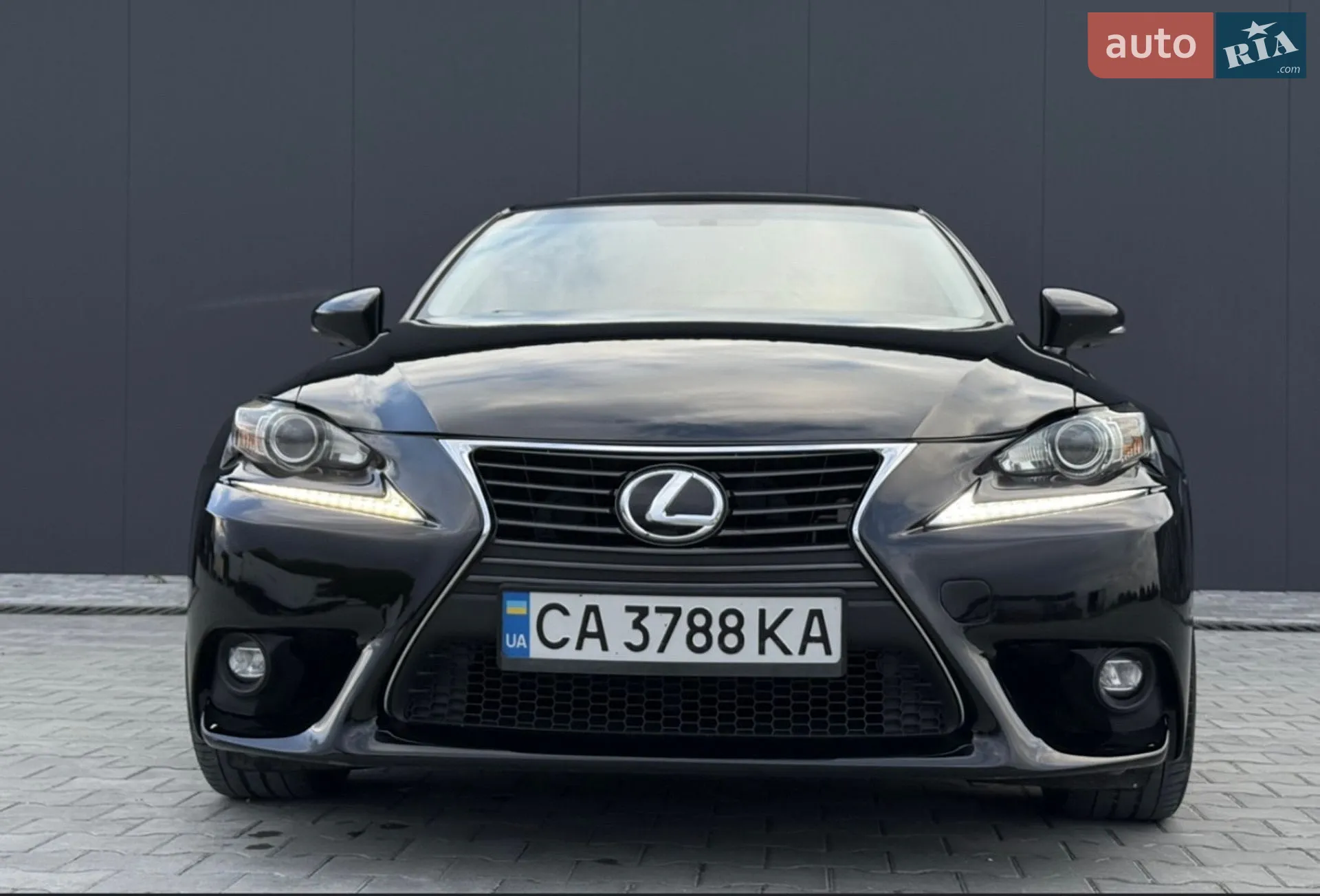 2014 Lexus IS - мініатюра 2