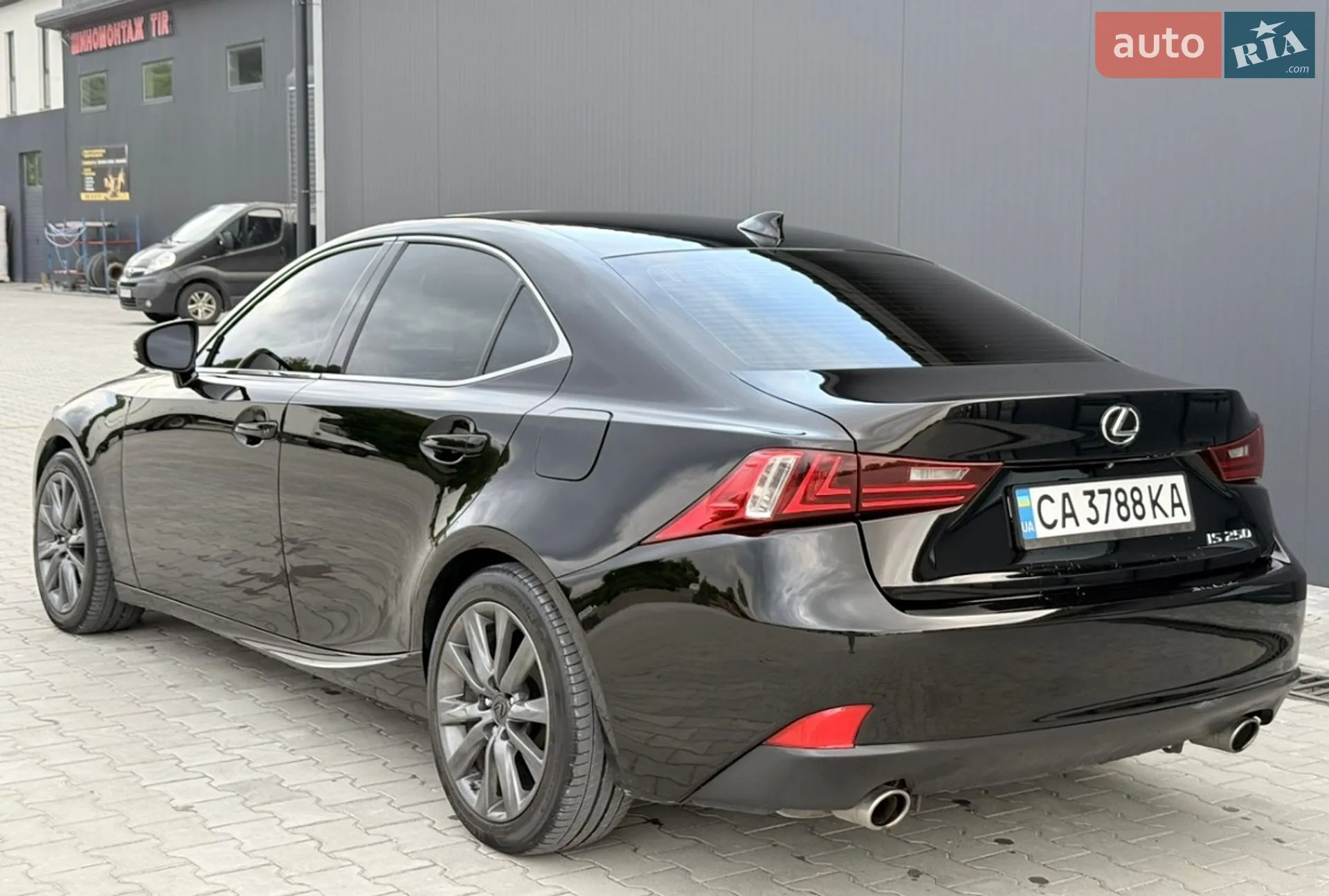 2014 Lexus IS - мініатюра 11
