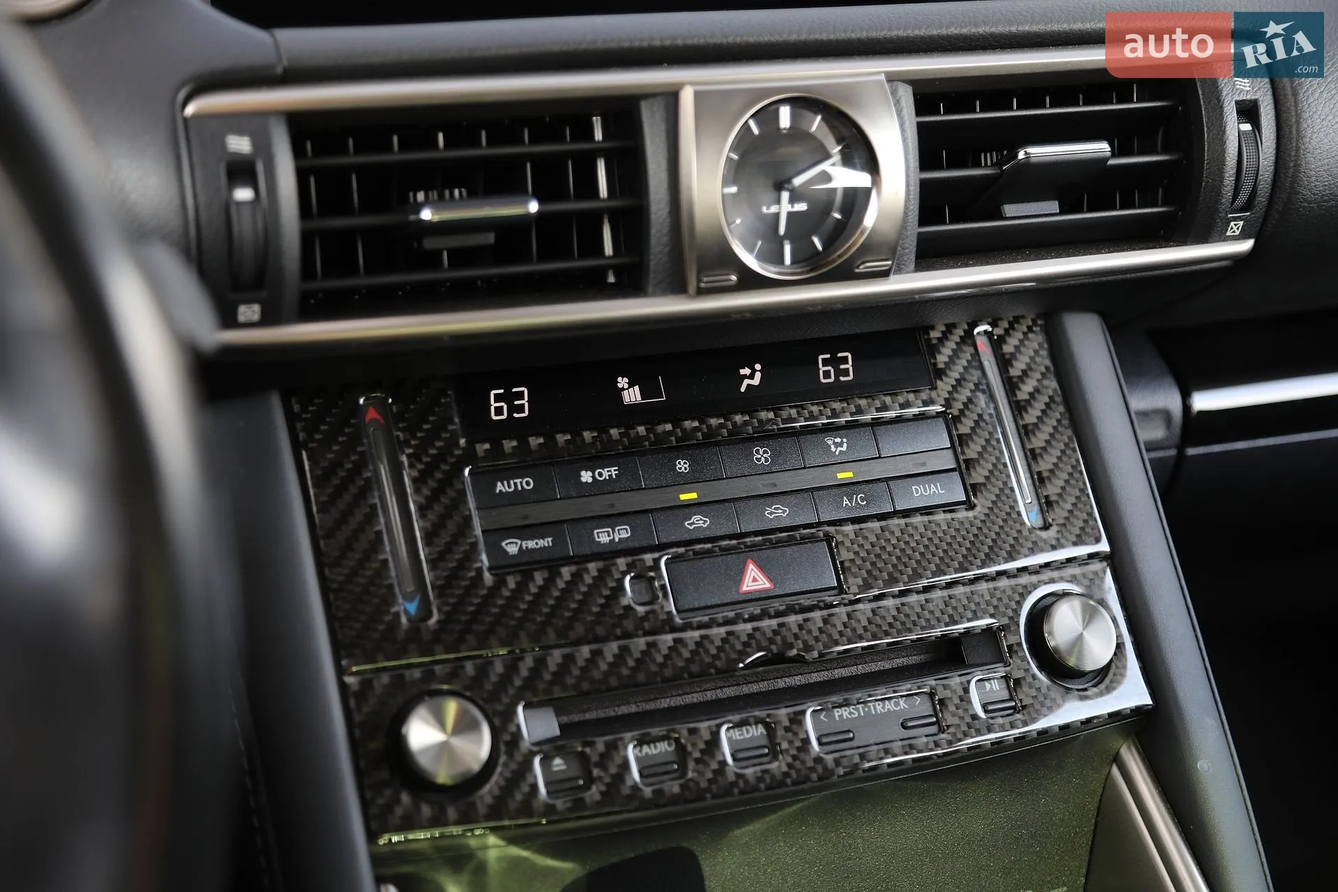 2019 Lexus IS - мініатюра 21