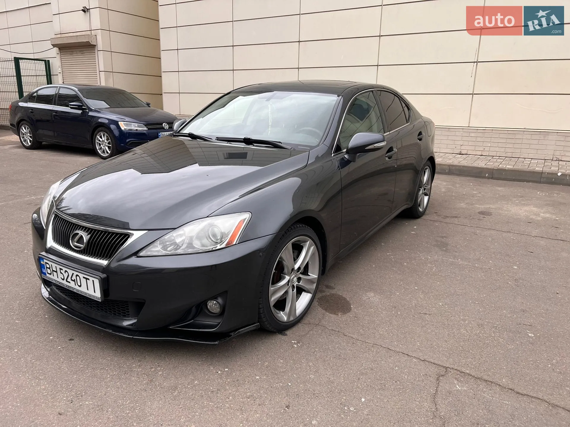 2011 Lexus IS - мініатюра 3