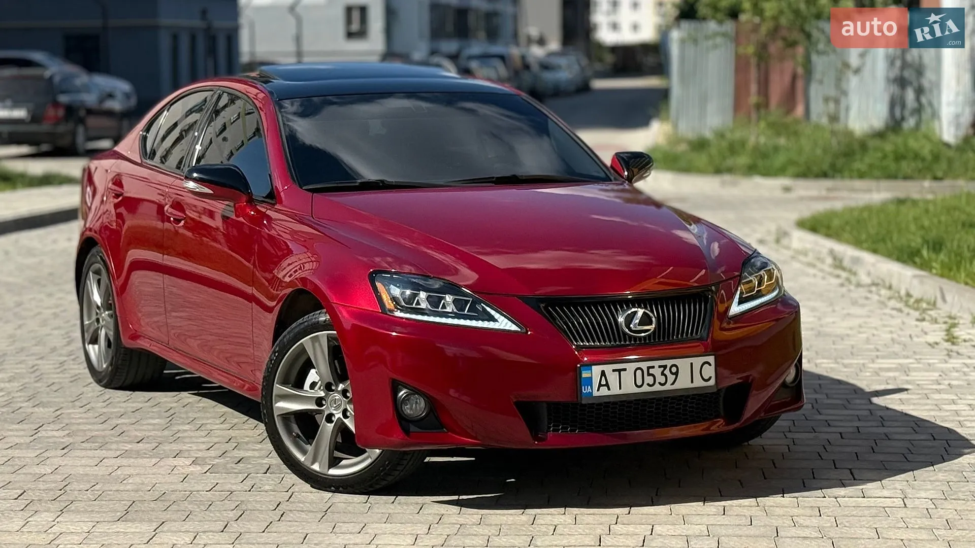 2013 Lexus IS - фото 1