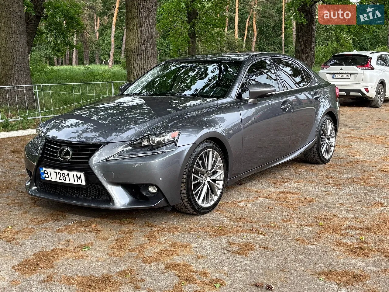 2013 Lexus IS - мініатюра 47
