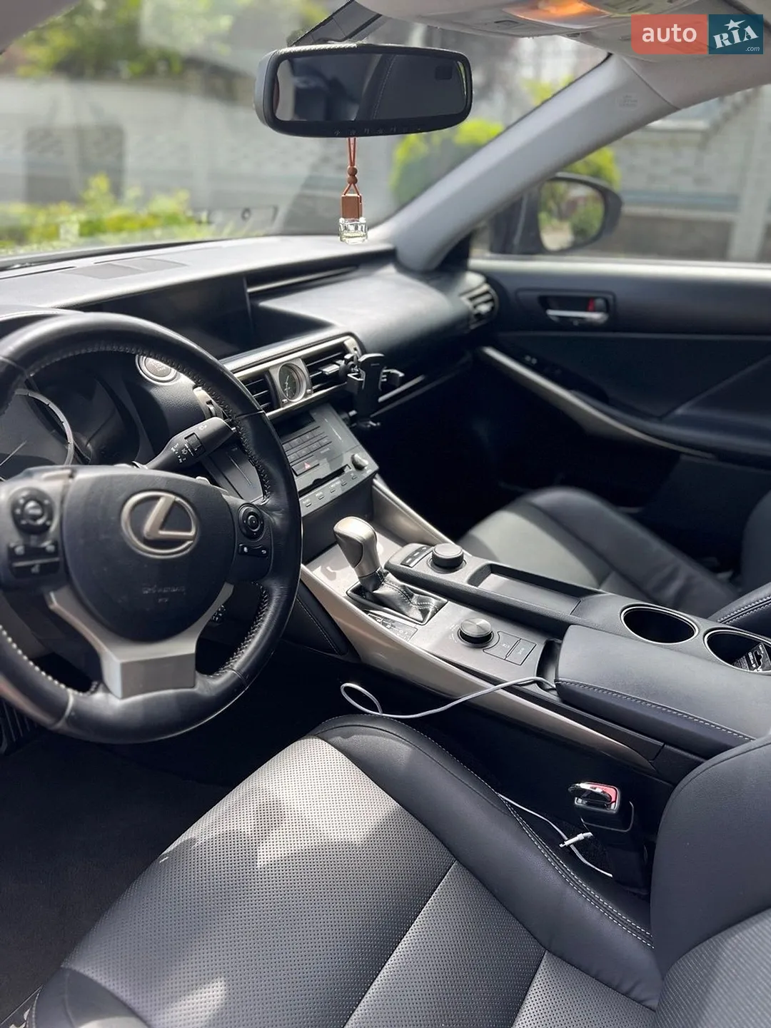 2014 Lexus IS - мініатюра 22