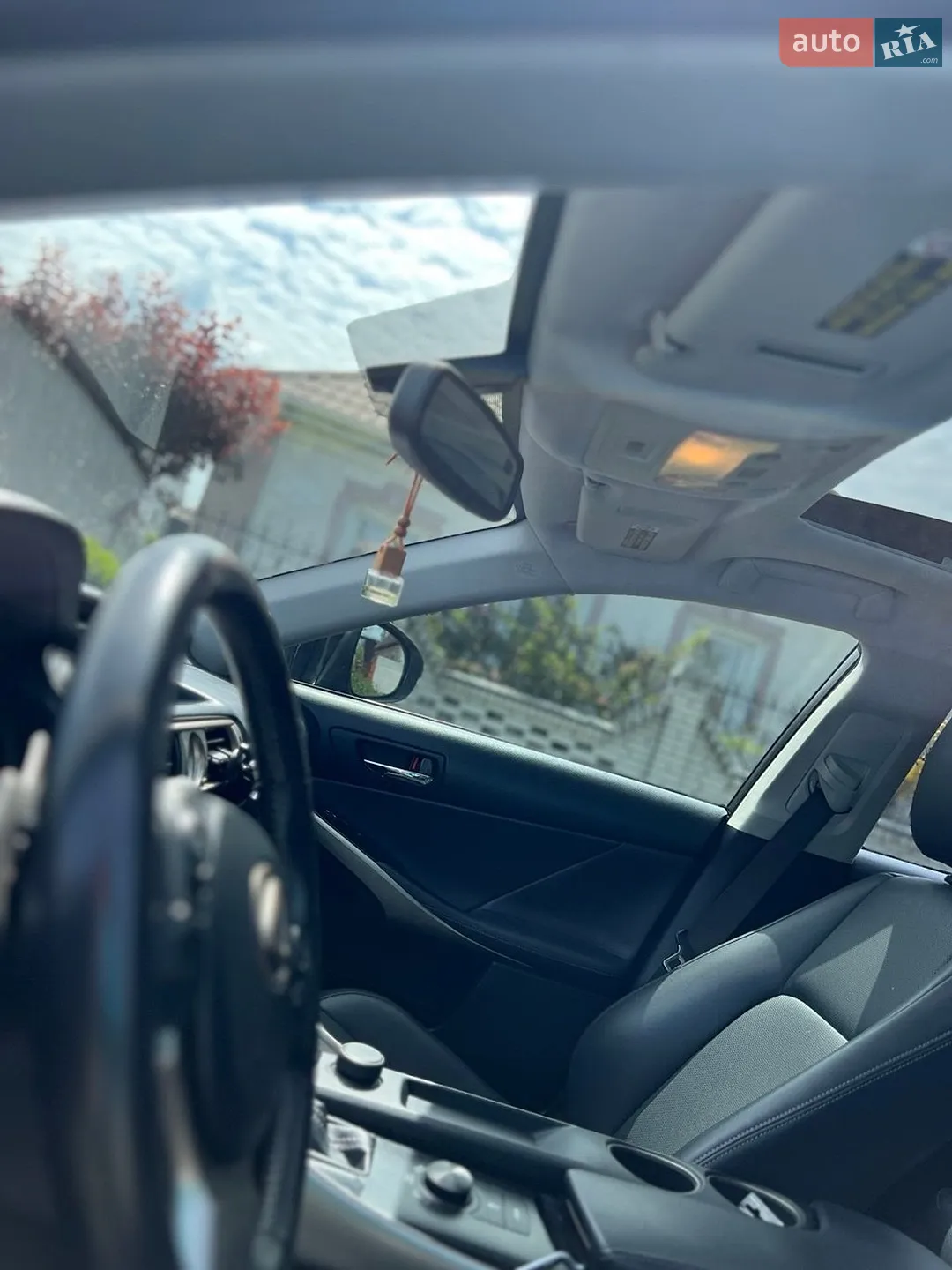 2014 Lexus IS - мініатюра 26
