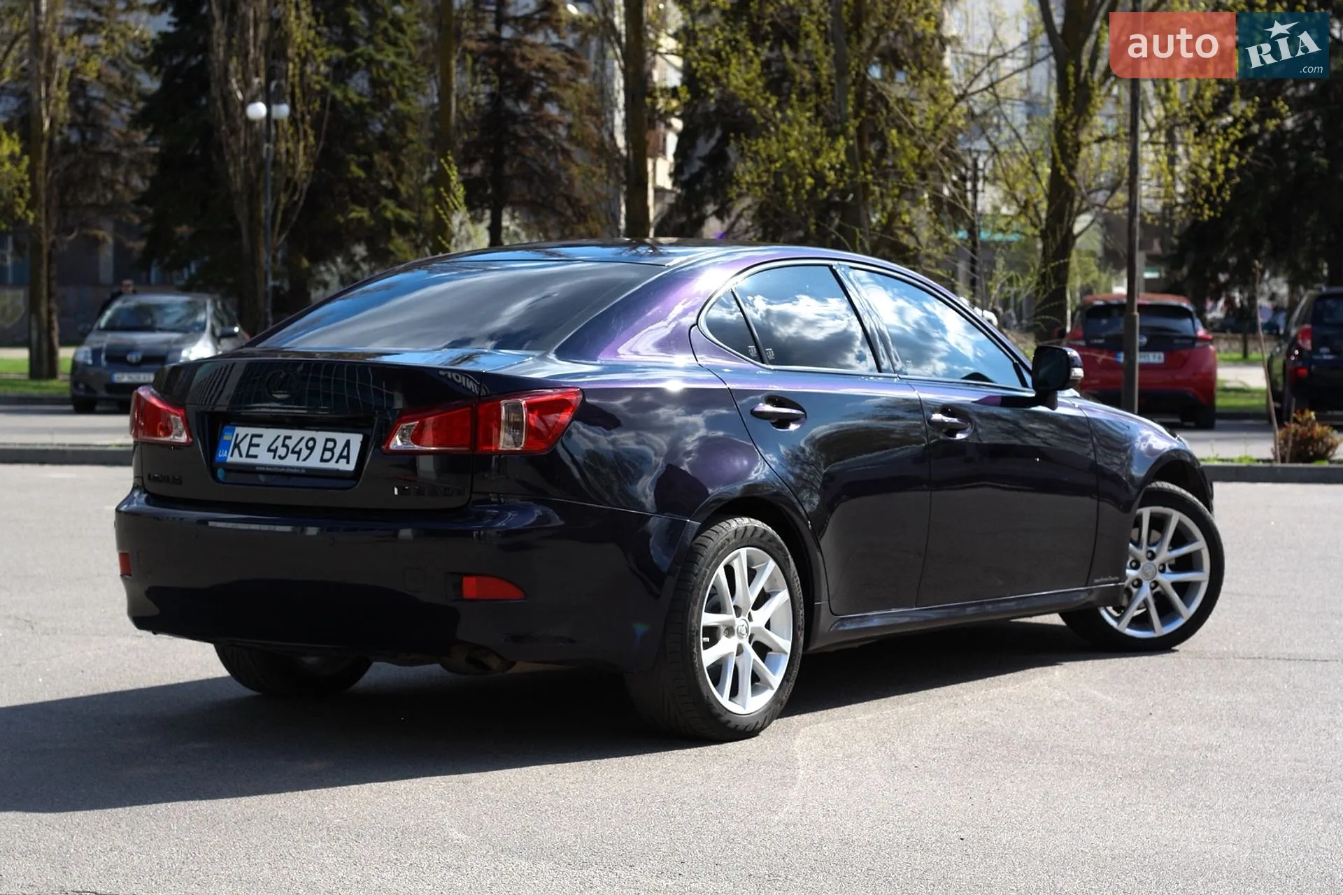 2011 Lexus IS - мініатюра 12