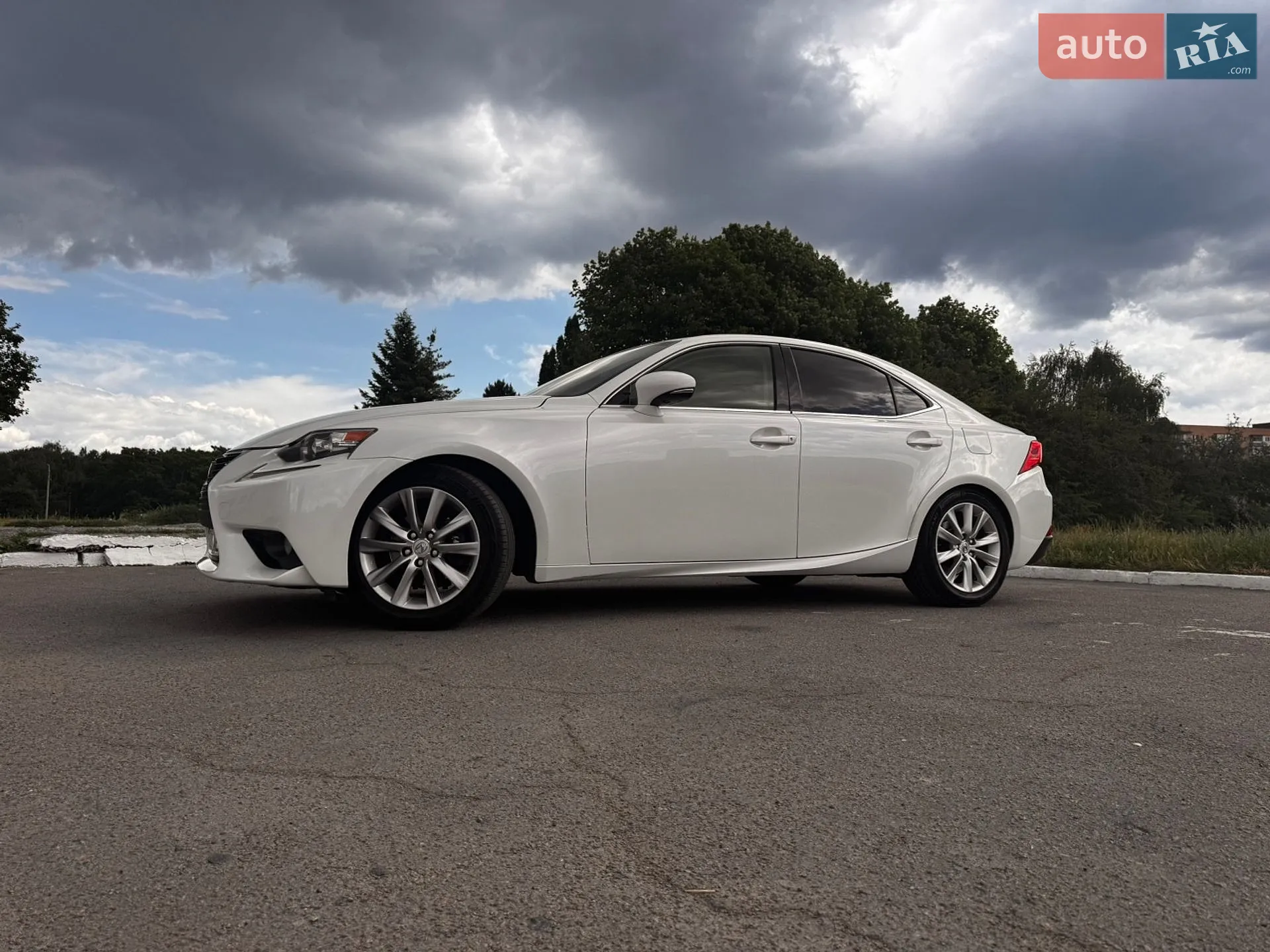 2014 Lexus IS - мініатюра 3