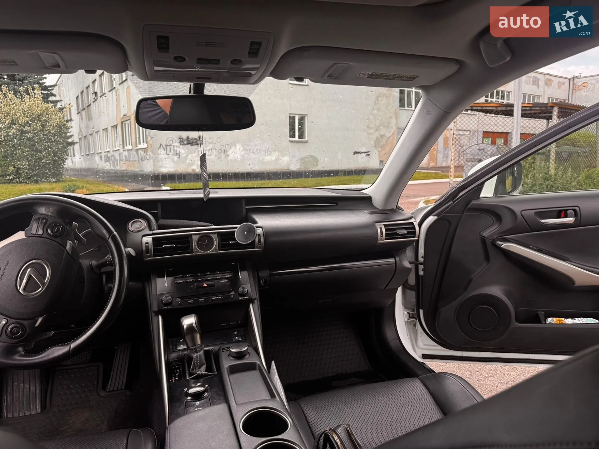 2014 Lexus IS - мініатюра 25