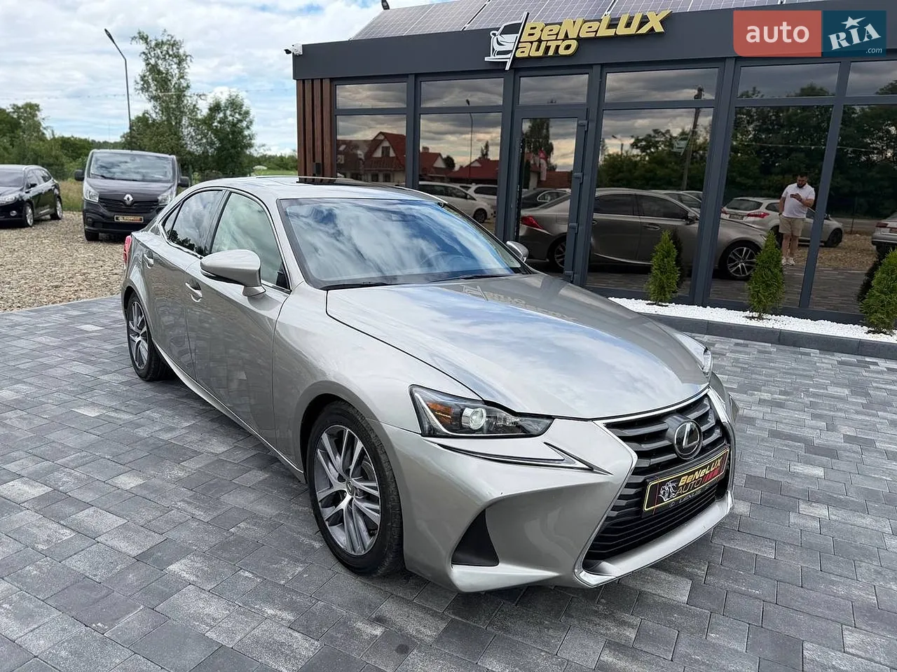 2021 Lexus IS - мініатюра 26