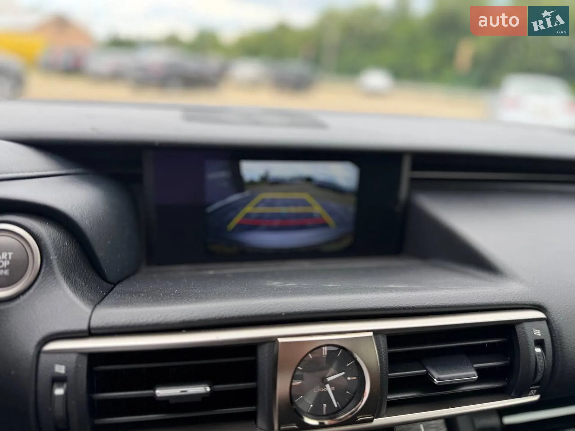 2020 Lexus IS - мініатюра 16