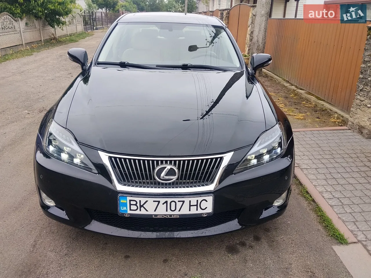 2011 Lexus IS - мініатюра 14