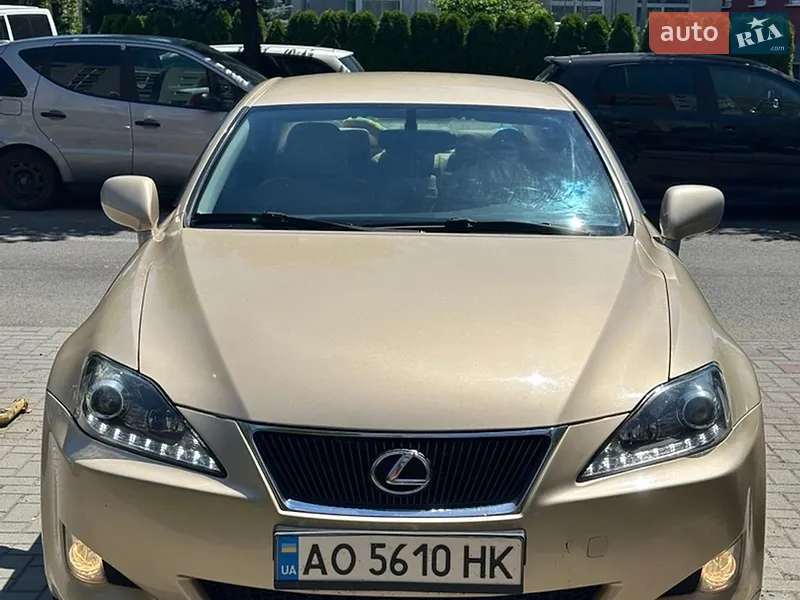 Lexus IS 2007
