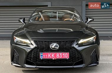 Седан Lexus IS 2023 в Києві