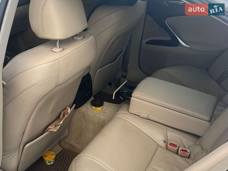 Седан Lexus IS 2006 в Києві