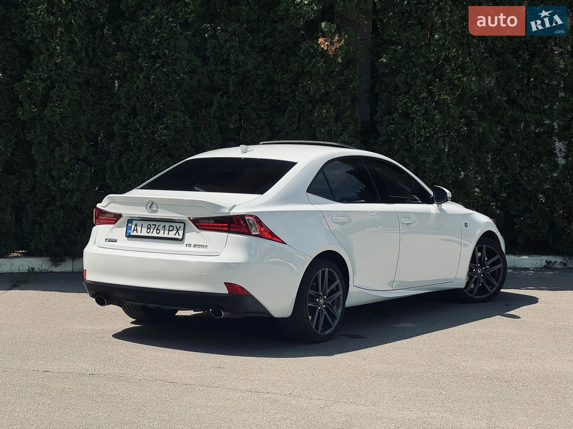2016 Lexus IS - мініатюра 12