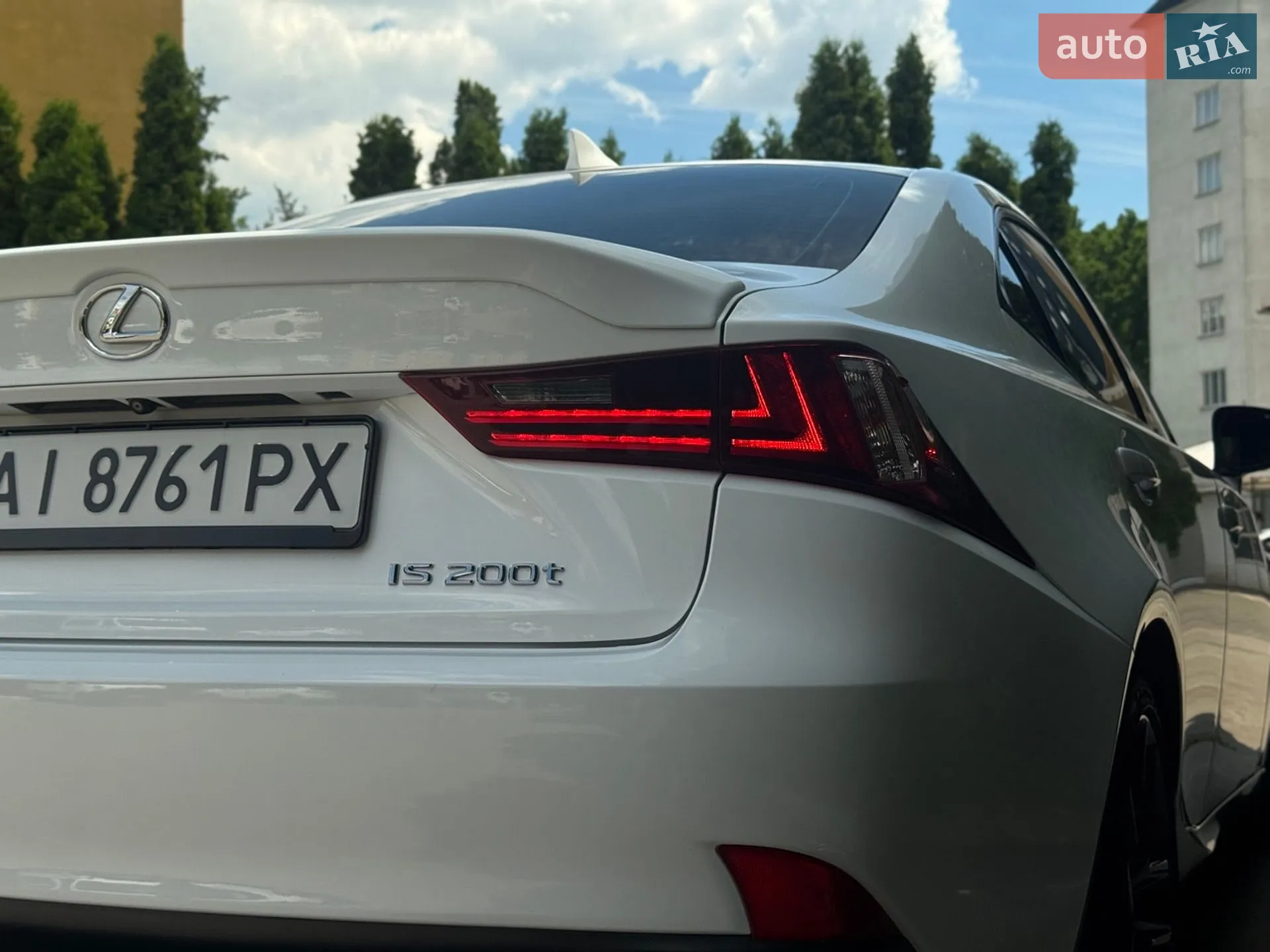 2016 Lexus IS - мініатюра 30