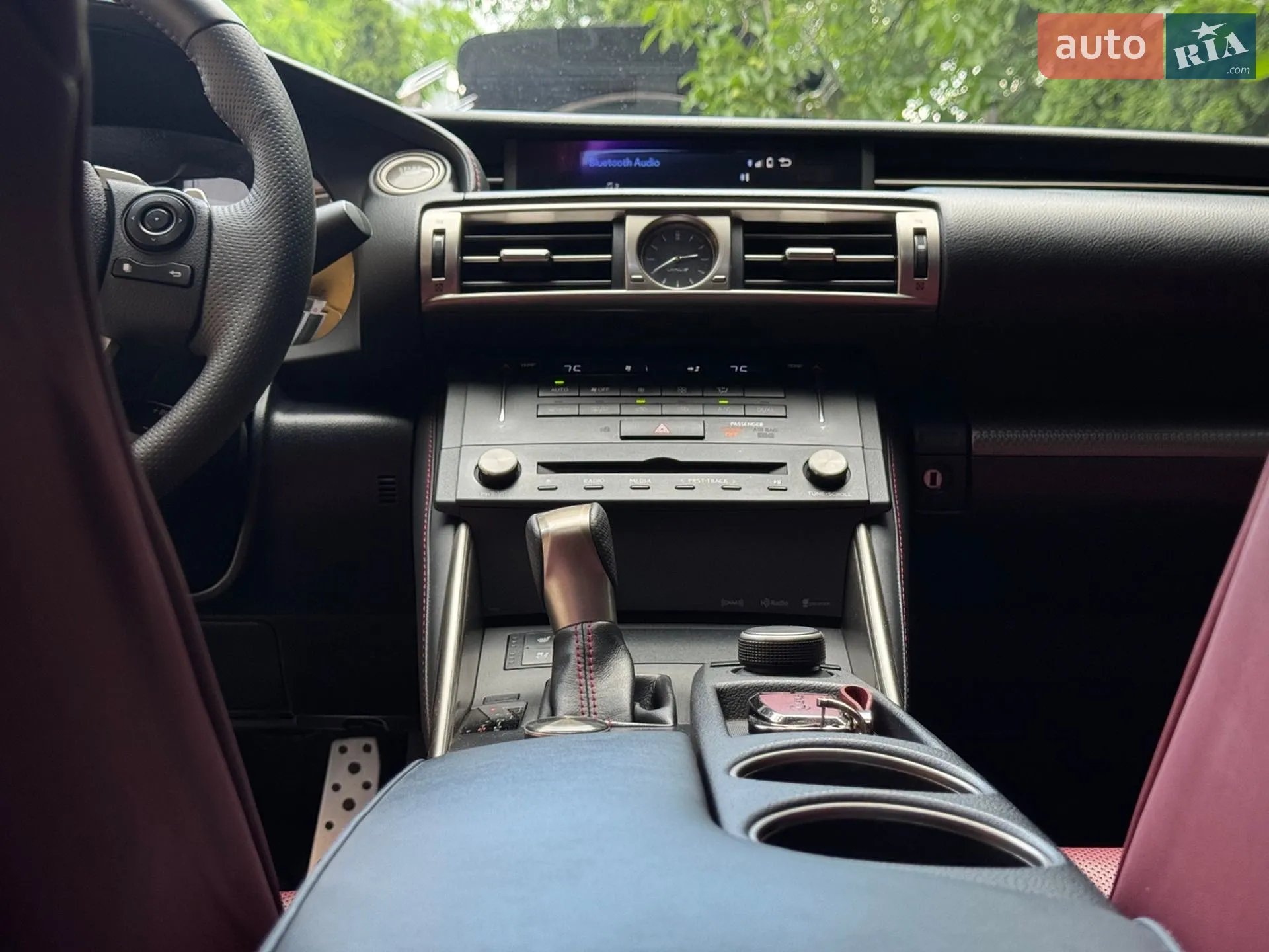 2016 Lexus IS - мініатюра 40