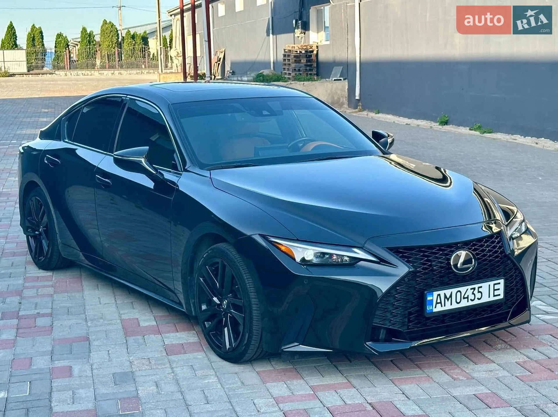 2024 Lexus IS - мініатюра 2