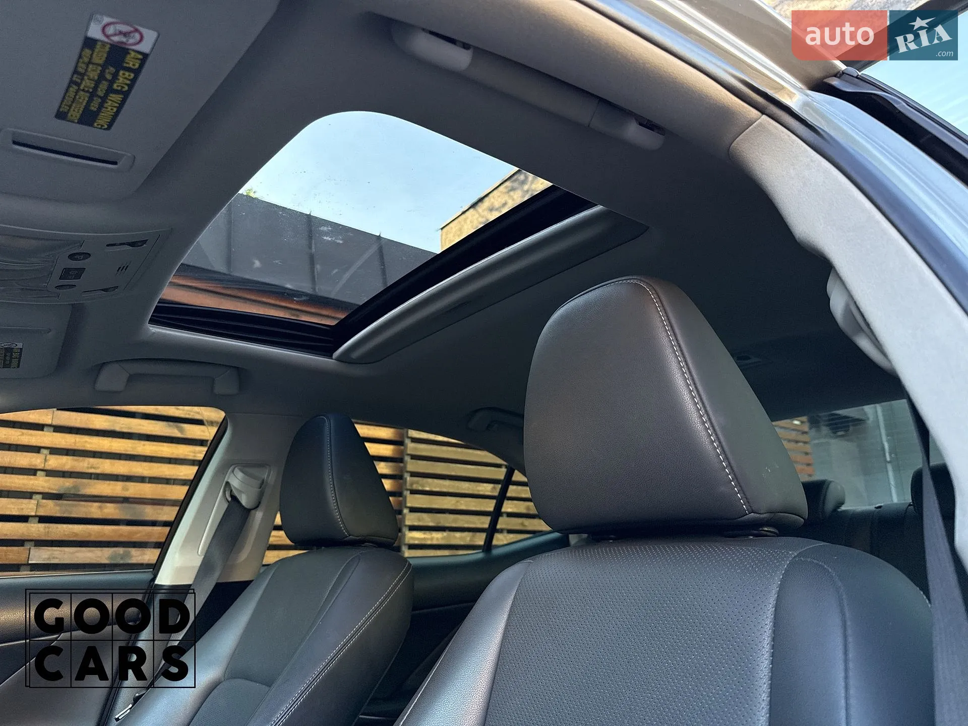2015 Lexus IS - мініатюра 28