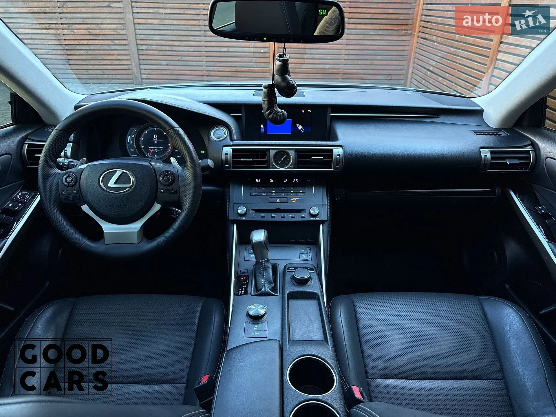 2015 Lexus IS - мініатюра 38