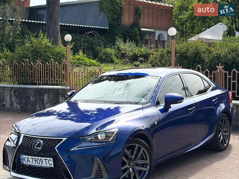 Седан Lexus IS 2019 в Киеве фото 2 Седан Lexus IS 2019 в Киеве