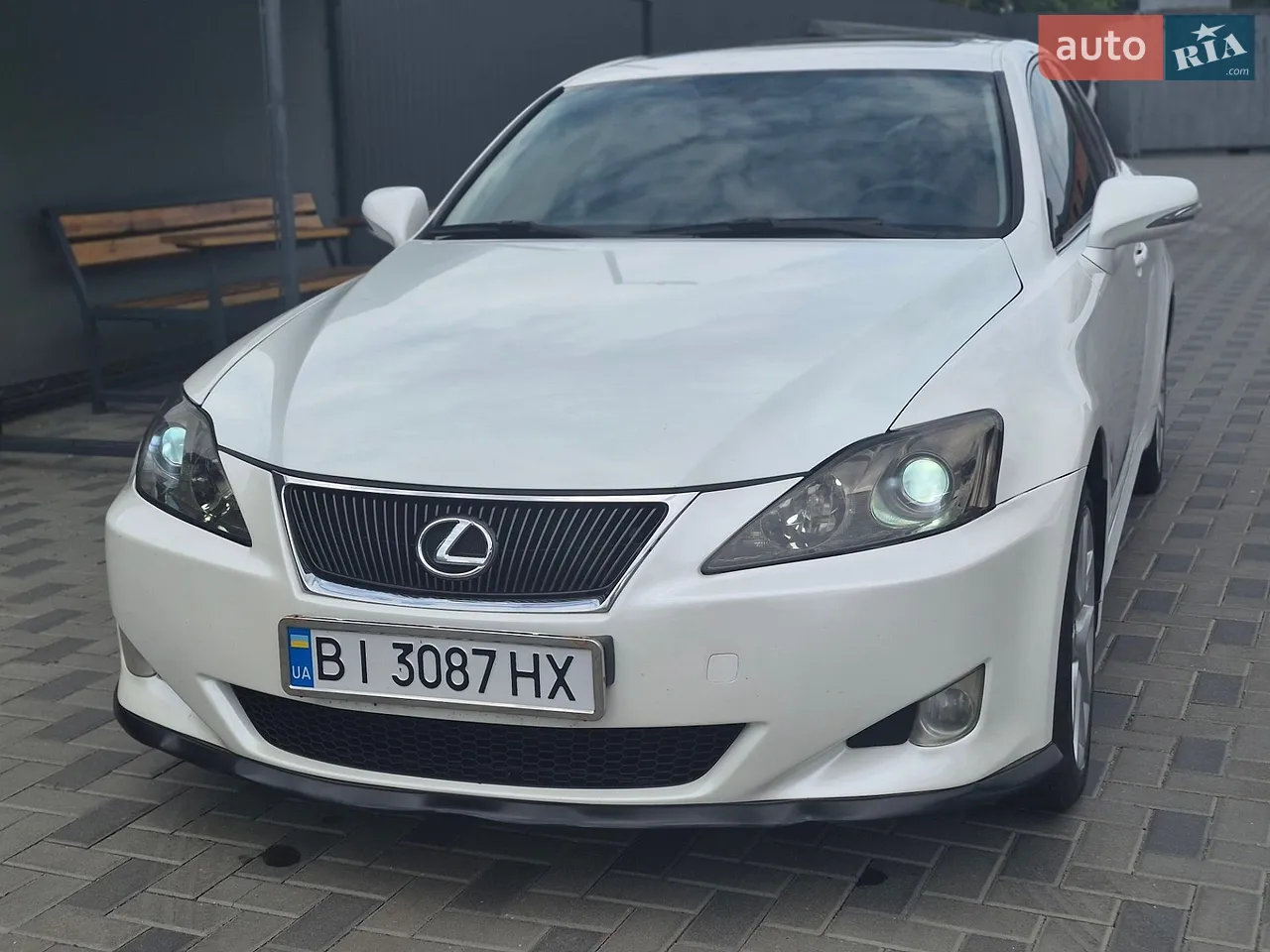 2010 Lexus IS - мініатюра 27
