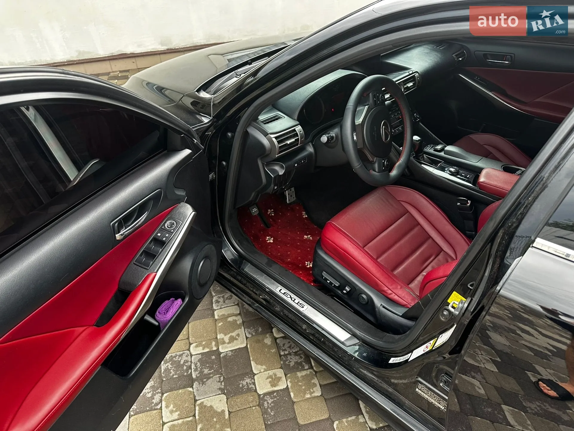 2014 Lexus IS - мініатюра 17