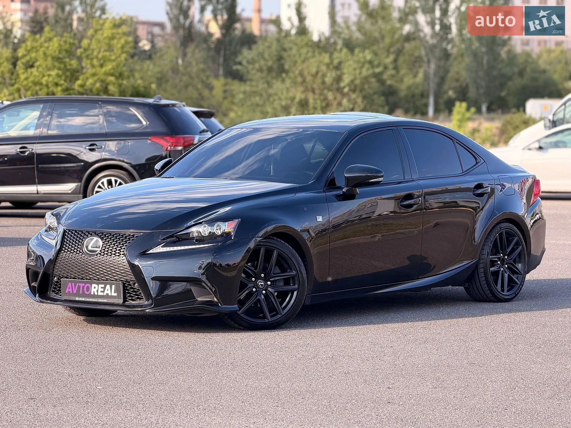 2015 Lexus IS - мініатюра 2
