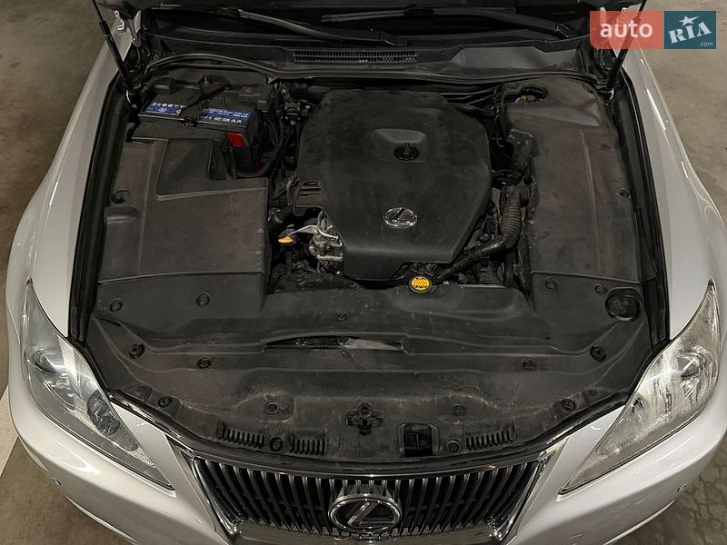 Седан Lexus IS 2009 в Львові фото 25 Седан Lexus IS 2009 в Львові