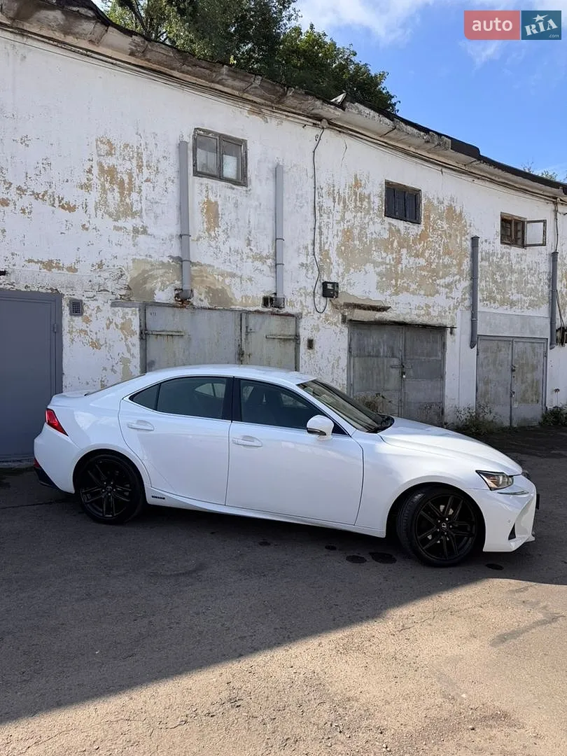 2014 Lexus IS - мініатюра 5