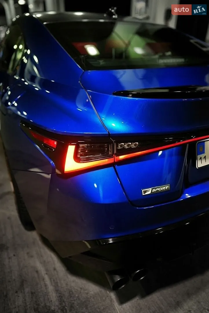 2021 Lexus IS - мініатюра 15