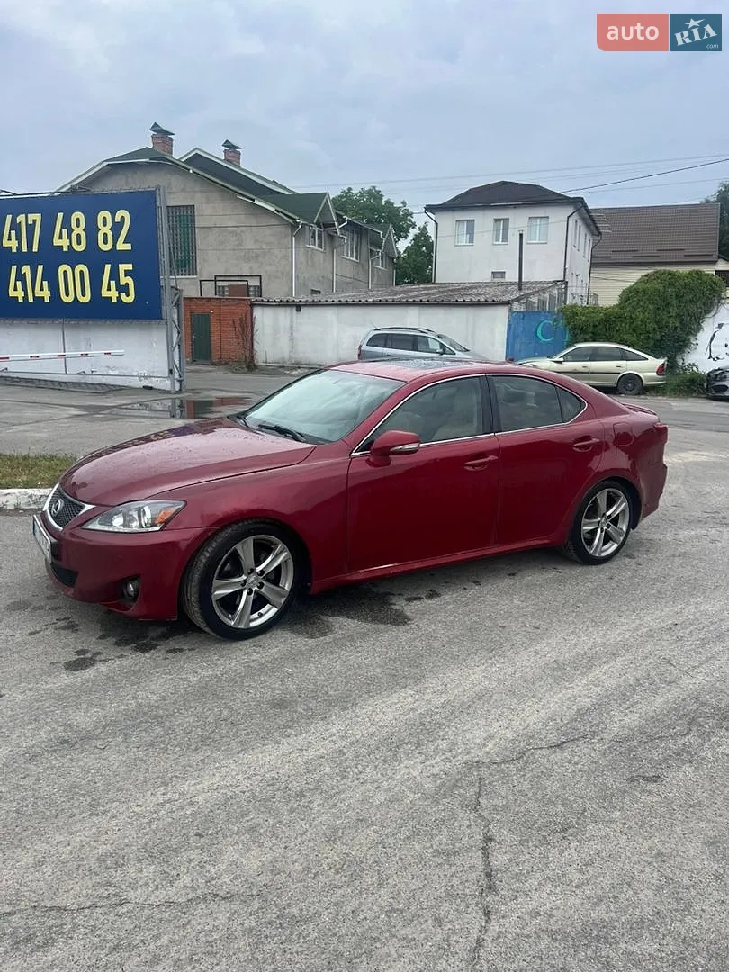 2011 Lexus IS - мініатюра 5