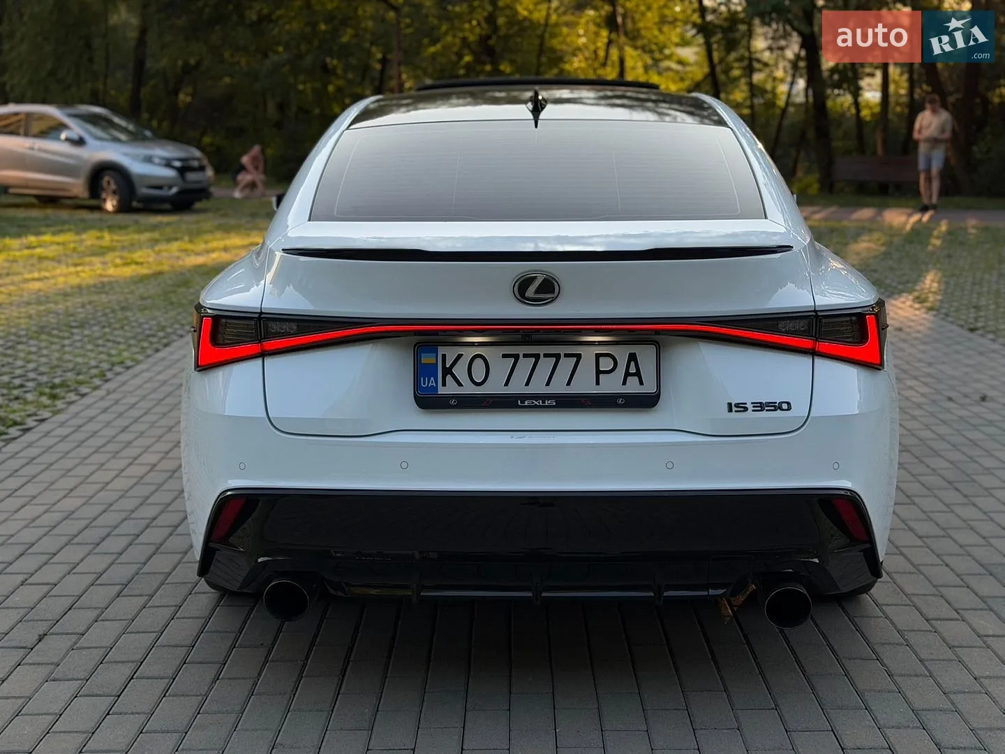 2023 Lexus IS - мініатюра 8