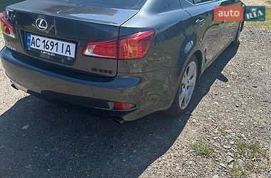 Седан Lexus IS 2010 в Володимирі