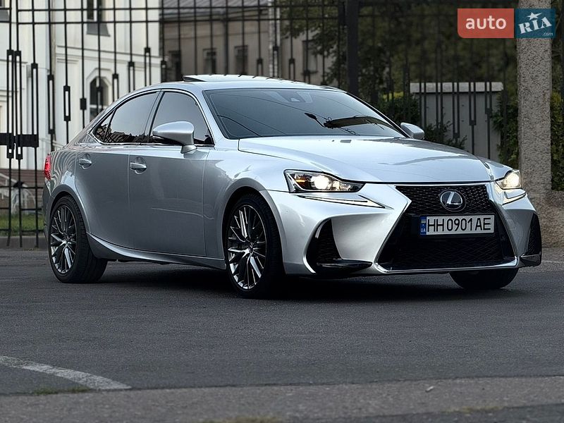 Седан Lexus IS 2017 в Одесі