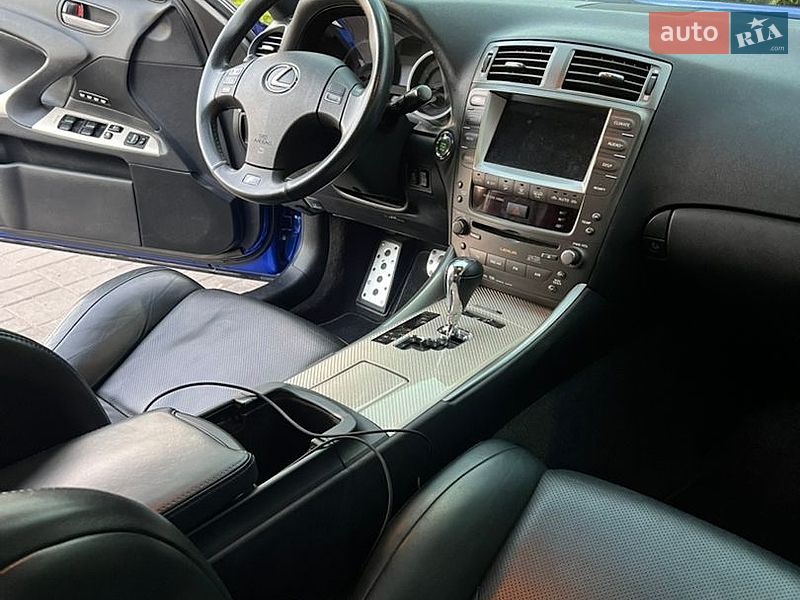 Седан Lexus IS 2008 в Днепре