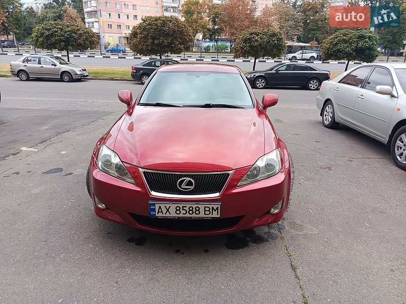 Седан Lexus IS 2005 в Харькове