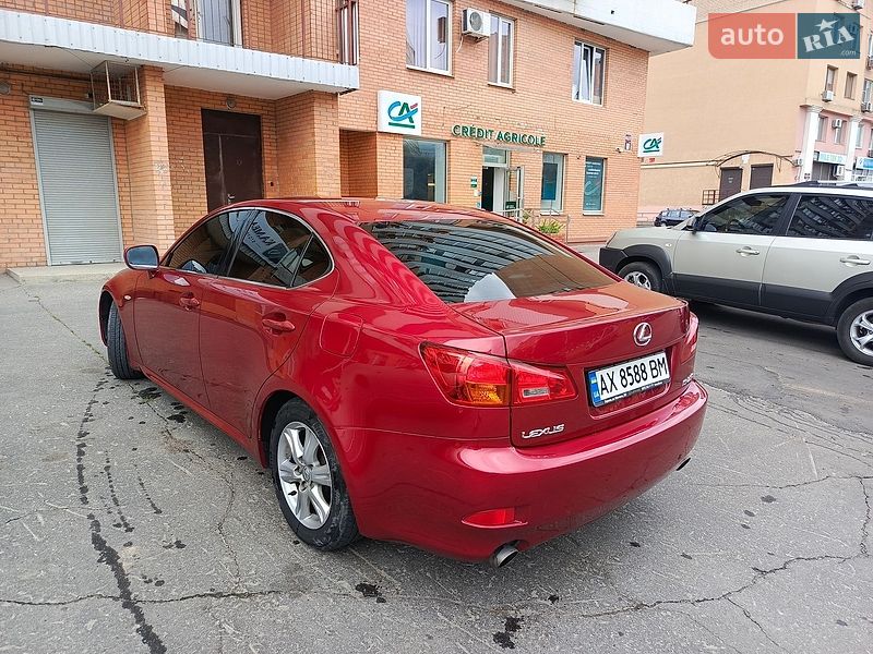 Седан Lexus IS 2005 в Харькове