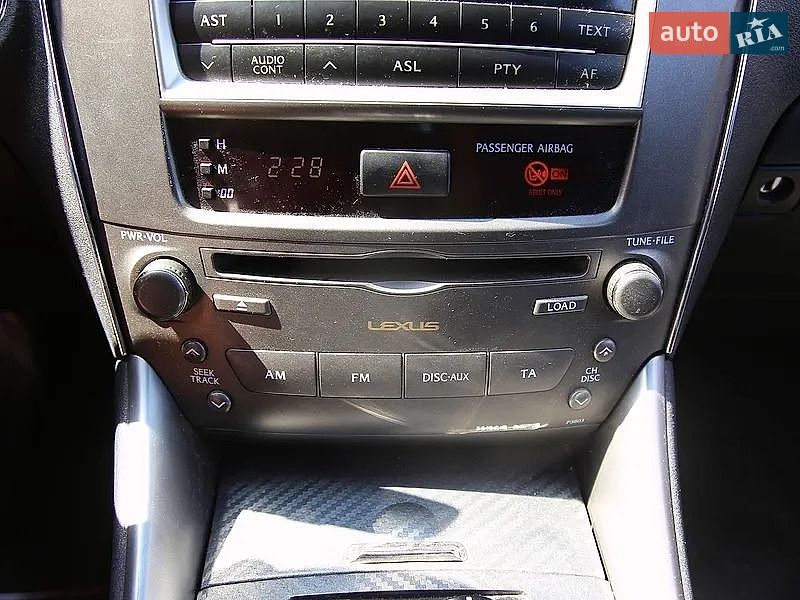 Седан Lexus IS 2005 в Харькове